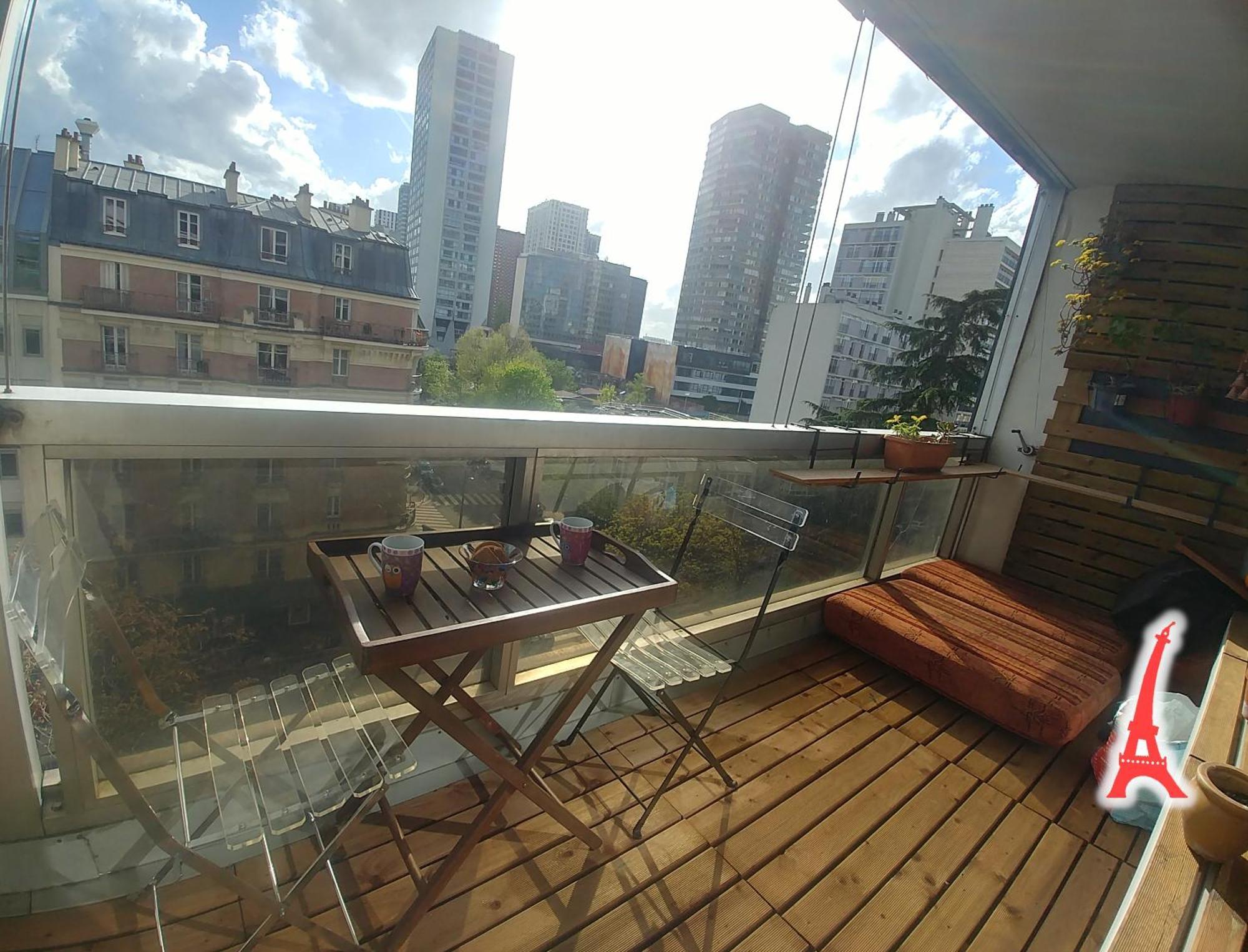Tour Eiffel Two-bathroom Two-bedroom Loggia Spacious Quiet Brand-new Parigi